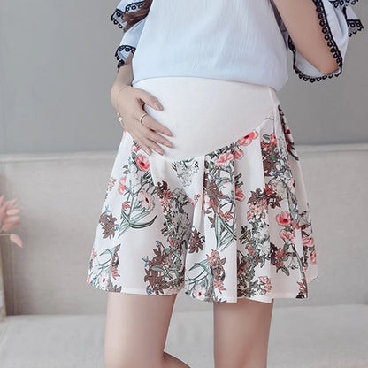 Maternity Casual Denim Shorts with Elastic Waistband and Frayed Hem Design