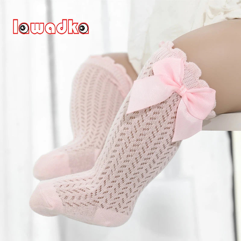 Adorable Baby Knee-High Lace Socks with Bow Accent – Perfect for Special Occasions and Everyday Wear