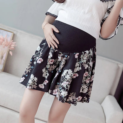 Maternity Casual Denim Shorts with Elastic Waistband and Frayed Hem Design