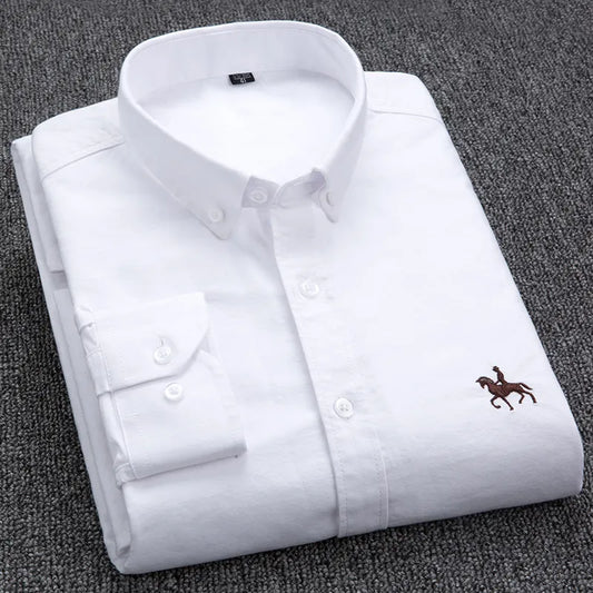 "Men's Long-Sleeve Oxford Dress Shirt with Embroidered Horse Motif and Button-Down Collar"