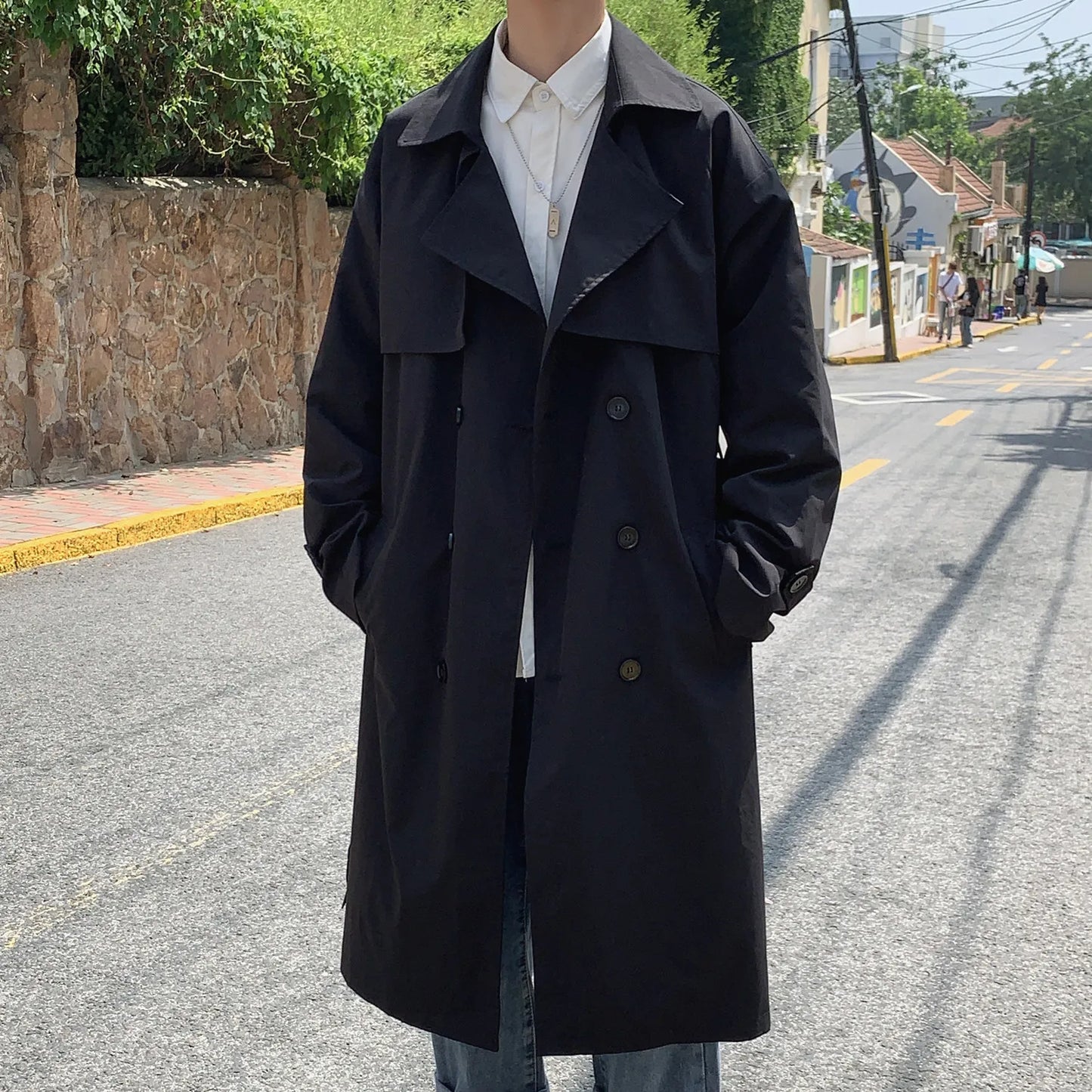 Men's Double-Breasted Trench Coat with Belt and Button Detailing for Stylish Autumn and Winter Wear