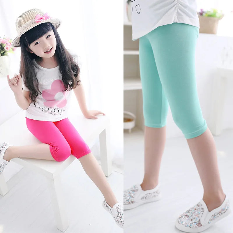 Comfortable Knee-Length Cotton Leggings for Girls – Perfect for Summer and Active Wear