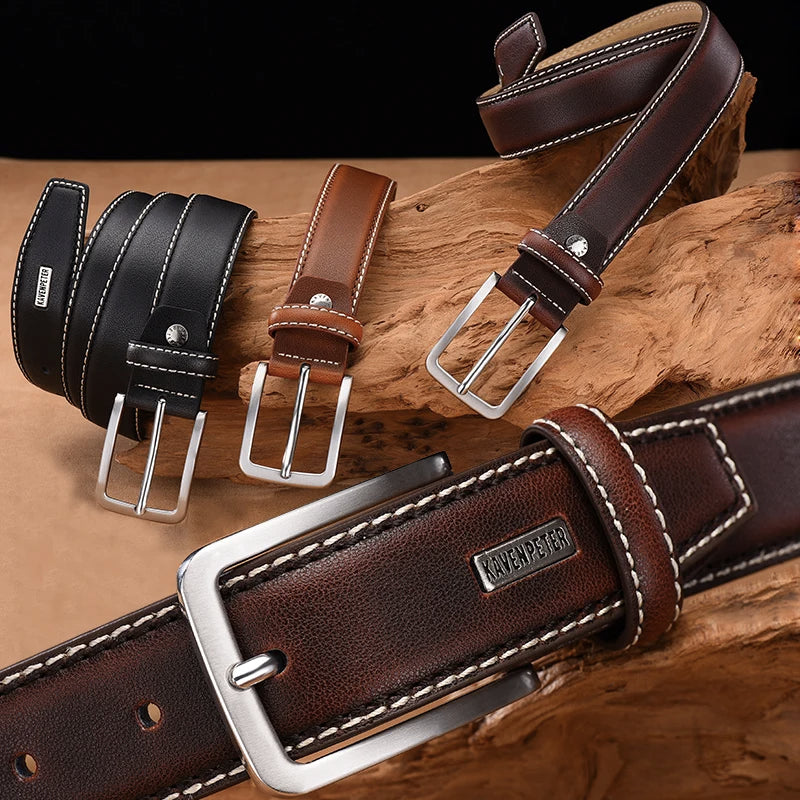 Classic Men's Leather Belt with Sturdy Metal Buckle and Contrasting Stitching