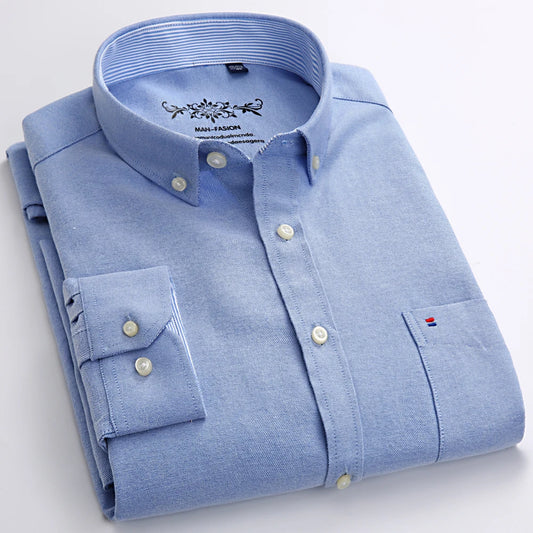 Men's Long-Sleeve Button-Down Oxford Shirt with Classic Turn-Down Collar and Chest Pocket