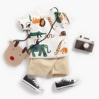 Adorable Animal Print T-Shirt and Shorts Set for Toddlers - Comfortable and Stylish Summer Outfit - Available in Various Fun Designs