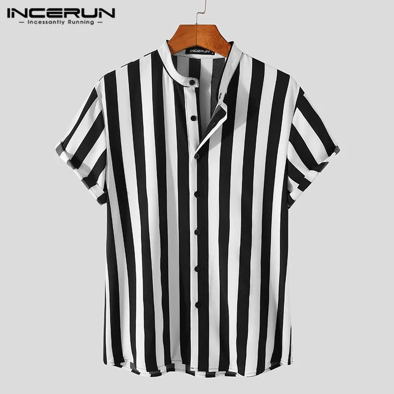 "Men's Short-Sleeve Striped Button-Up Shirt with Stand Collar and Slim-Fit Design"