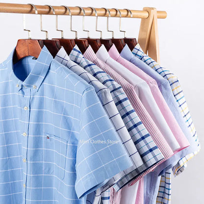 Classic Plaid Button-Down Men's Dress Shirts with Long Sleeves and Tailored Fit