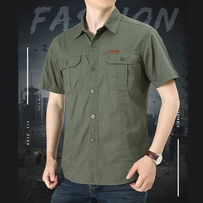 Men's Short-Sleeve Button-Up Utility Shirt with Dual Chest Pockets and Classic Outdoor Design for Casual and Adventure Wear