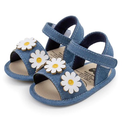 Adorable Baby Girl Sandals with Floral Accents and Adjustable Straps for Summer Wear