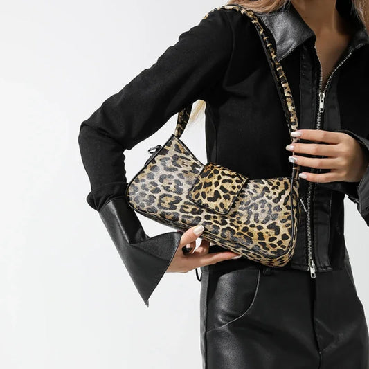 Chic Leopard Print Shoulder Bag with Flap Closure and Fashionable Design