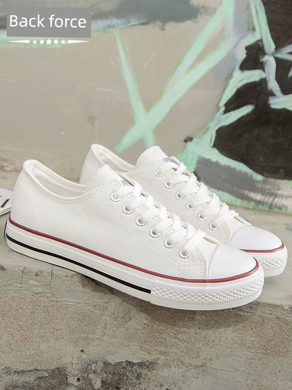 Classic Low-Top Canvas Sneakers with Durable Rubber Sole and Lace-Up Closure for Everyday Comfort and Style