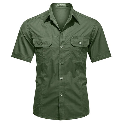 Men's Short-Sleeve Button-Up Utility Shirt with Dual Chest Pockets and Classic Outdoor Design for Casual and Adventure Wear