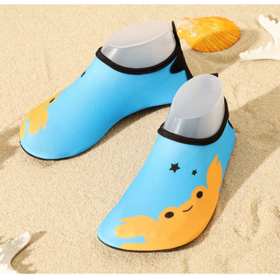 Adorable Kids' Water Shoes with Fun Cartoon Designs, Quick-Dry Material, and Non-Slip Soles for Beach and Pool Activities