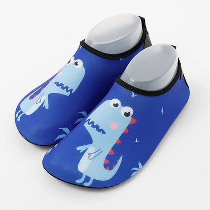 Adorable and Comfortable Kids' Water Shoes with Vibrant Cartoon Prints, Quick-Dry Fabric, and Non-Slip Soles for Beach, Pool, and Outdoor Fun