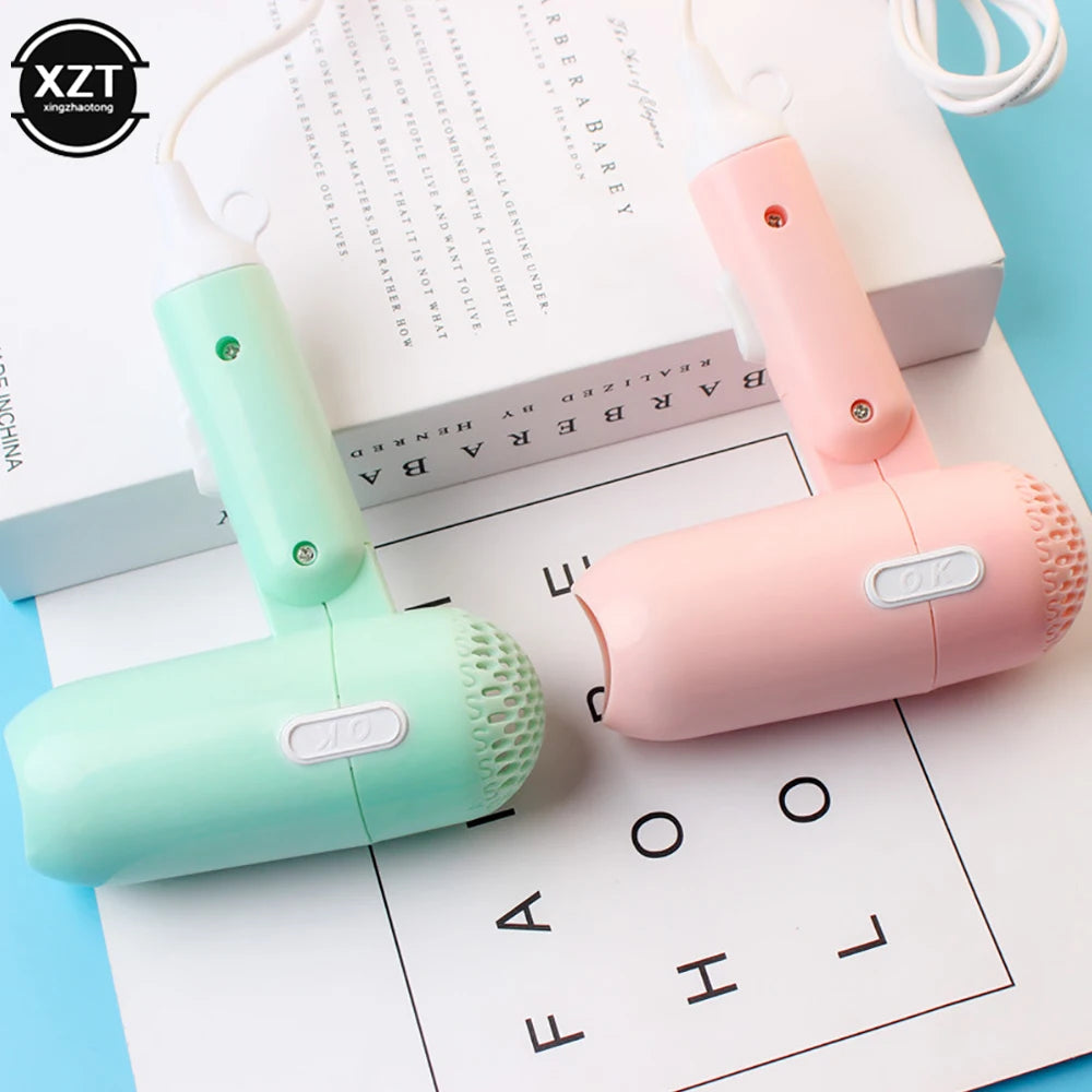 Compact and Lightweight Mini Hair Dryer with Cute Cartoon Design, Ideal for Travel and Daily Use, Featuring a Foldable Handle and Multiple Speed Settings