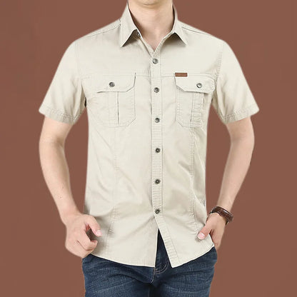 Men's Short-Sleeve Button-Up Utility Shirt with Dual Chest Pockets and Classic Outdoor Design for Casual and Adventure Wear