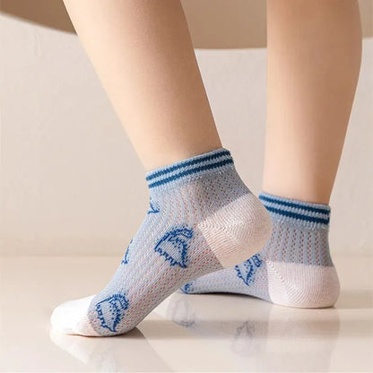 Breathable Mesh Ankle Socks for Kids – Lightweight and Comfortable Low-Cut Design with Star Pattern for Everyday Wear