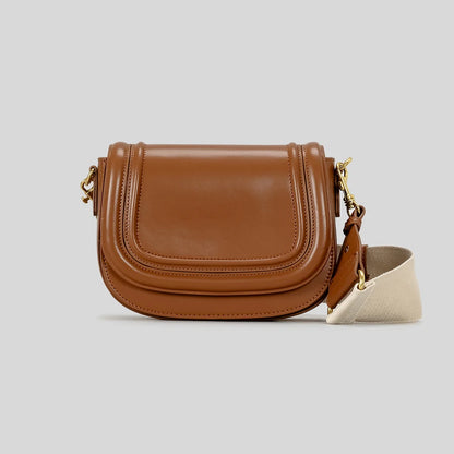 Vintage-Inspired Saddle Bag with Structured Design and Wide Detachable Strap