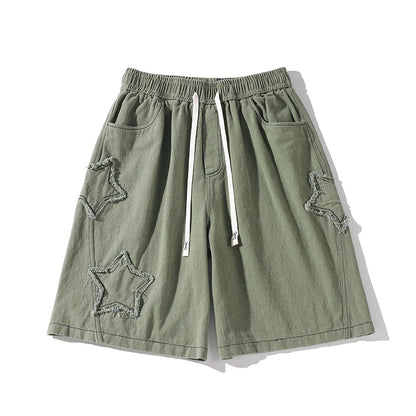 Men's Casual Loose-Fit Denim Shorts with Star Patch Embellishments and Raw Edges, Perfect for Urban Streetwear