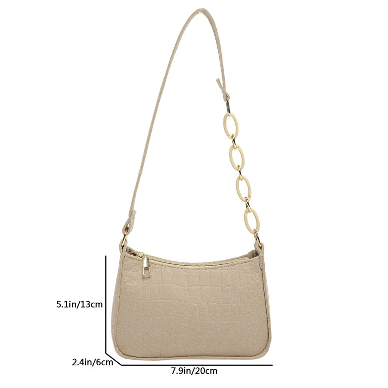 Stylish Textured Shoulder Bag with Chain Accent