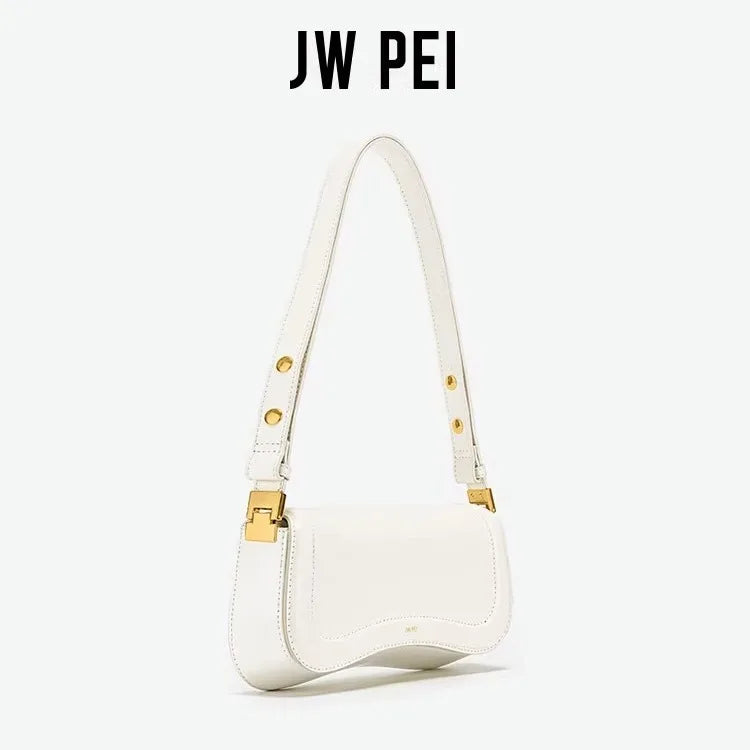 Stylish Saddle Shoulder Bag with Microfiber Synthetic Leather and Moderate Hardness for Casual and Party Occasions