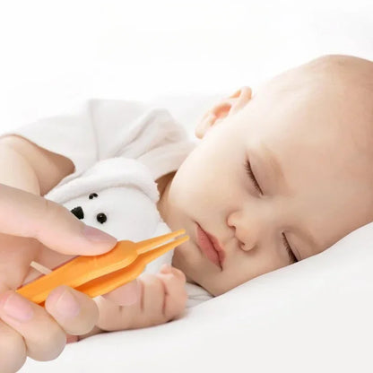 Gentle Baby Nose Cleaner with Safety Rounded Tips and Protective Covers - Set of 5.